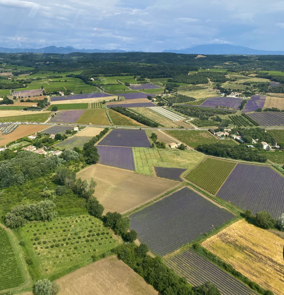 domaine de Union des Vignerons des Côtes du Rhône vu depuis le ciel